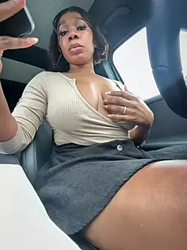 Belle___ - Hot Squirt on stairs in Public
