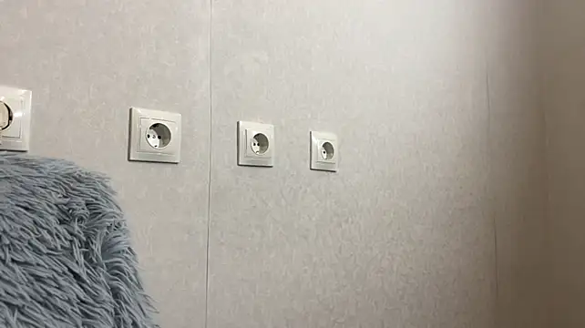 WanaMonroe - Squeeze boobs<3