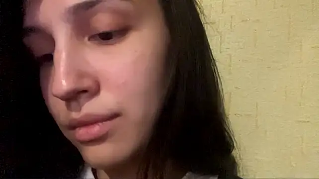 GildaCode - FLASH MY UNDERBOOBS