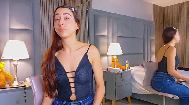 AlaskaWilliams - Suck my balss and punish me 😈