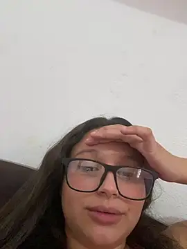 Julia_moreira - Dedo no cuzinho
