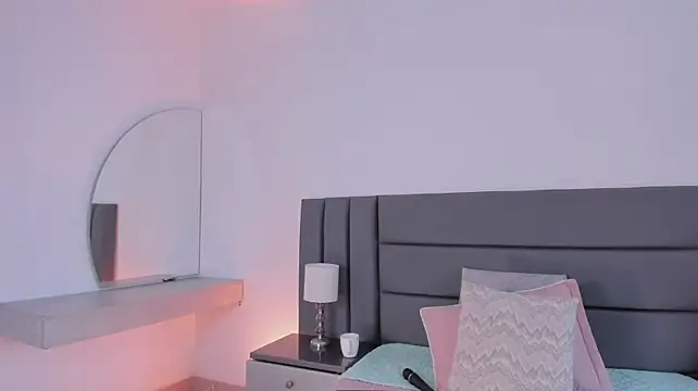 MelissaFoxx - oil on my butt + spanking