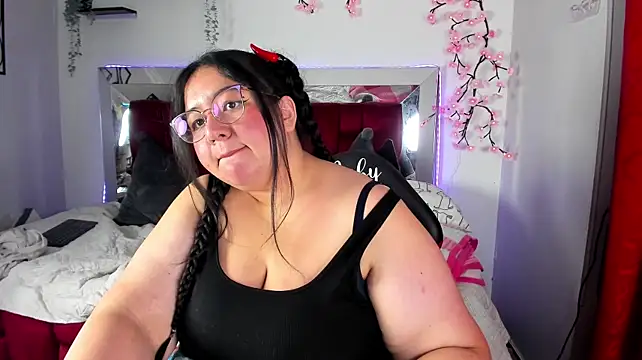 Rubyy-24 - OIL ON BIG TITTIES😏😈