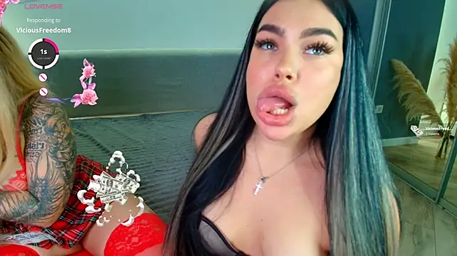 Katerine_Monroe - lick each other's nipples 💘