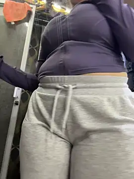 Katti_Barrera - Spank ass+oil 😈