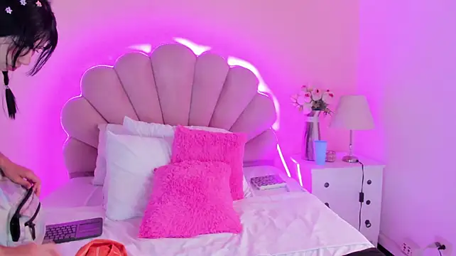 Strawberry_honey_ - PLAY WITH MY DILDO UNTIL I CUM 🔥🥵👅💦