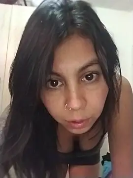 Juliet_Nasty - Finger in my ass