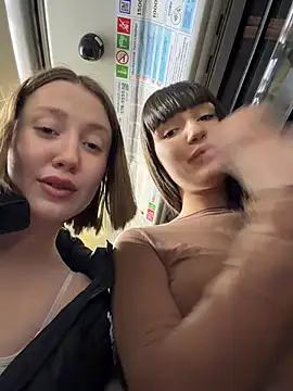 Sophie_Avory - Massage naked tits each other+flash nipp