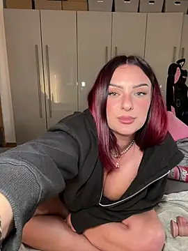 OliviaaFischer - Oil ass you Choose +3 Videos