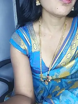 Deepa_kannadatelugu - Boobs show