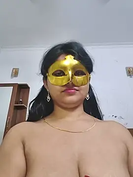 Desi_seductress - TITS FUCK PUBLIC