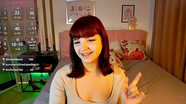 AriMermaid - flash boobs