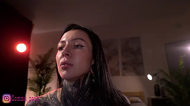Alise_Eve_ - Take off panties and rub clit