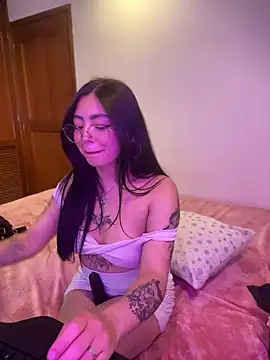 Valu_euphoria - CAMELTOE + SPANK PUSSY