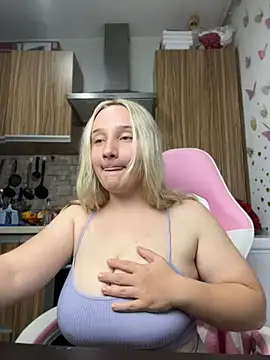 Urfavblueeyes - Milk my tits on ur face