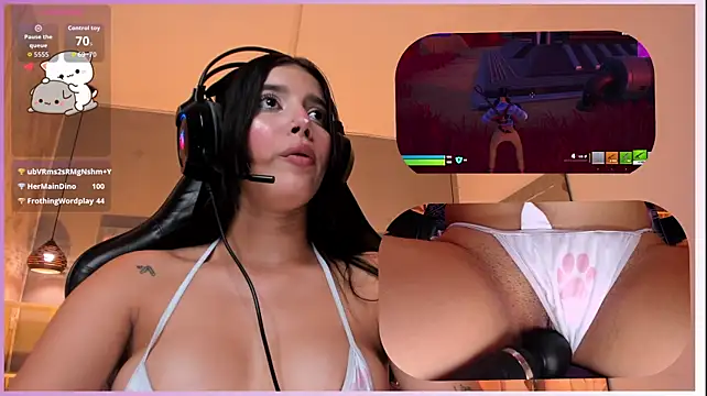 SweetieCloe_ - CTRLX1min 😈 TASTE MY FINGERS WHILE IT