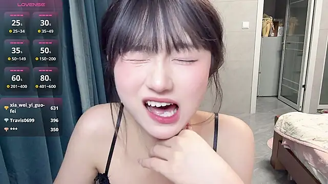 Duoduo-000 - 小狗趴