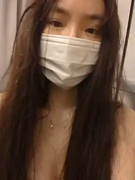 TW_zhuzhu123 - 胸胸擦玻璃