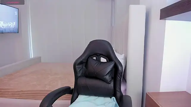 MIIABANKSS - Hello Guys!!!!! I am Back!!!! Titties