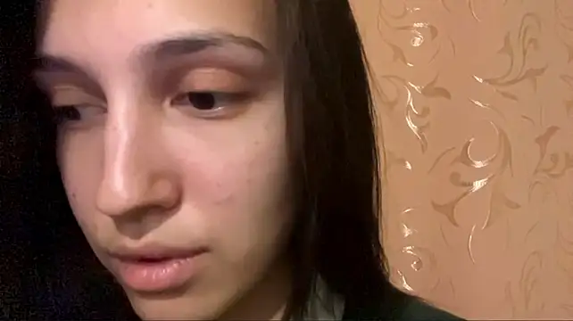 GildaCode - FLASH MY UNDERBOOBS