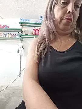Estefania_Arce - Show pussy