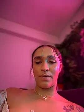 Isabella-Teen - Dildo in my pussy🍌