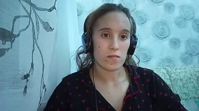 ElyseLegget - Show my cutie outfit
