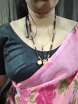 Bhuvana_555 - Boobs on honey