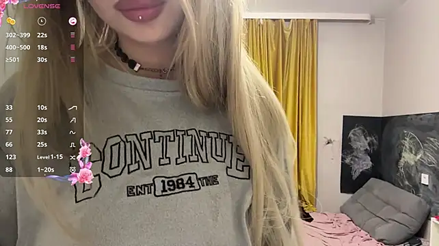 Miafruit - Stand and do sexy 360