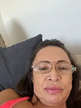 LadySalenDominatrix - Help me cum.