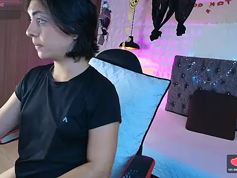 Rogers_333_dl - Play whit my pussy