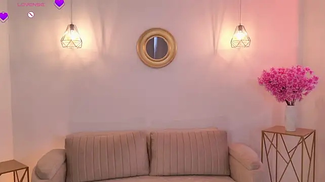 MilaCravee