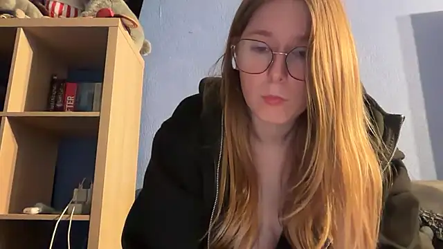 Thepretiestgirlhere - achete mon jouet
