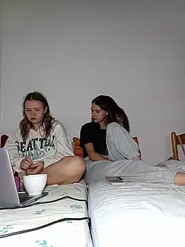Ella_maya - ella boob's