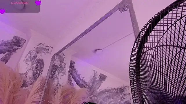 AilynBlaze - RUB PUSSY AND SPANK BOOBS