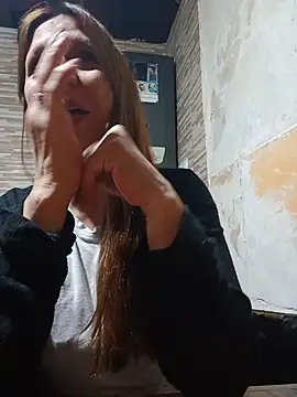 Cari75 - Masaje en teta 2 minutos