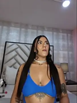 MeganStorn - Total naked x2 min 😈