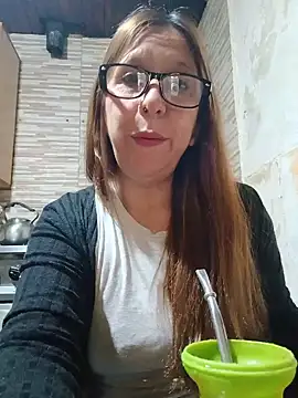 Cari75 - Masaje en teta 2 minutos