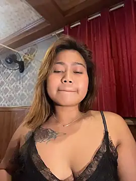 Vien_pussy69 - PUT DILDO AND LUSH INSIDE MY PUSSY