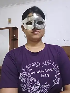 Desi_seductress - TITS FUCK PUBLIC