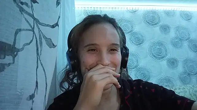 ElyseLegget - Show my cutie outfit
