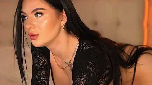CarolinePrescott - Sensual dance naked