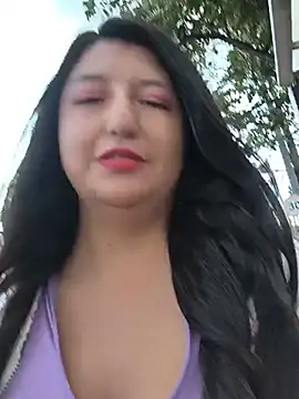 Melany_daring