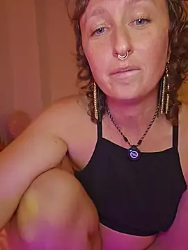 Mossy_kiss - Hairy pussy play and tease