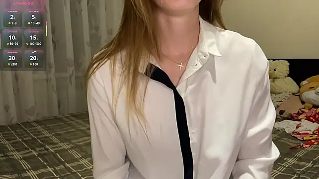 ElWolsen - Undo 1 button on my shirt <3