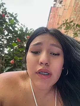 Emily_Gomezz - Control loky + lush in ass 3 min
