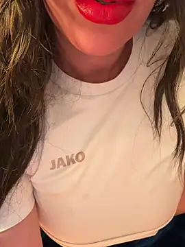 Onlyrima_69 - شباب بليز كملولي هدا الهدف فضلا وليس أمر