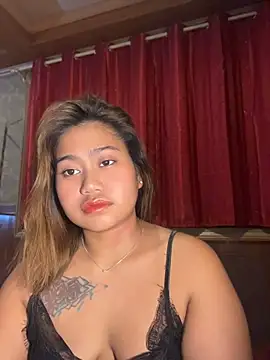 Vien_pussy69 - RIDE DILDO IN DOGGY POSE
