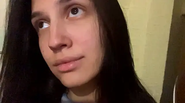 GildaCode - FLASH MY HARD NIPPLE