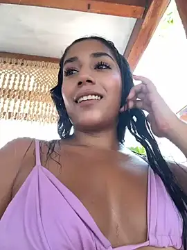 SaryJonex - FUCK MY PUSSY + PLUG ANAL TILL I SQUIRT